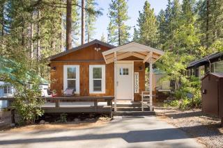 The Brook Ave Bungalow - Kings Beach - 1