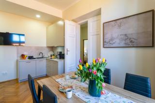 Spirit, 2-bedroom in the Old Town - 0