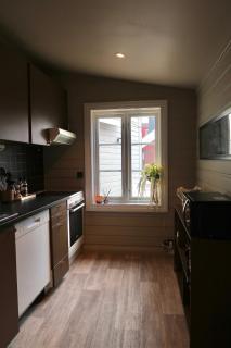 Cozy, Central Apartment - 6