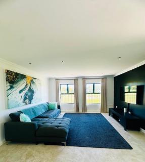 Fairway Bliss Langebaan Holiday Home - 9