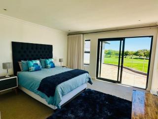 Fairway Bliss Langebaan Holiday Home - 4