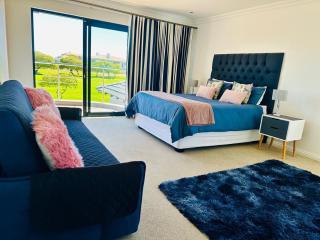 Fairway Bliss Langebaan Holiday Home - 3