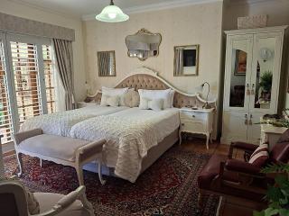 Meerendal Cottage-Affordable Luxury-Private Garden with Pool & Hot Tub - Kapstadt - 1