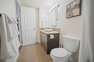 Pet-friendly 1 bedroom, Stampede and BMO, Parking - 7