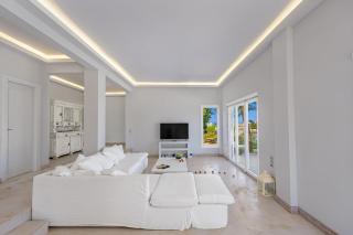 Sunset Villa - 3