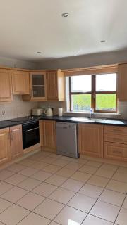 House No 10, Dingle Lispole holiday homes - 2