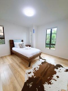Bright Home Travel Service at Mt Eden - 1