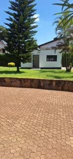 Gigiri Cottage in UN Zone with Garden and Parking - 0