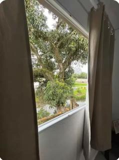 Quarto - Divisa São Sebastião Caraguá - 1