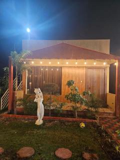 Private Cottage 1 with Pool Access Couple Friendly - 0