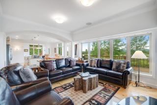 Fun with Family! Mtn-View Gem with Deck in Driggs - Driggs - 6