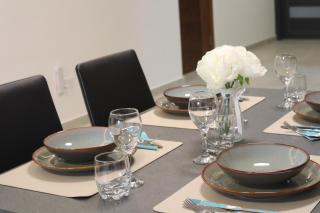 Ocean Breeze Apartment, Sleeps 7, Family-Friendly - 7