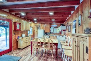 Woodland Retreat Near Payette Lake Trails - 8