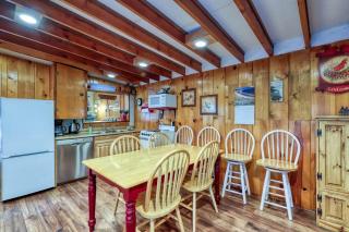Woodland Retreat Near Payette Lake Trails - 4