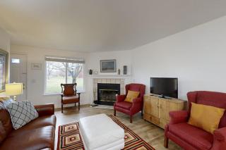 Private Townhome - Mountain Views & 2 Baths - 6