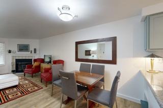 Private Townhome - Mountain Views & 2 Baths - 1