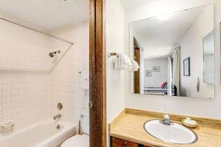 Mountain Condo Ski Access & Sunset Deck - 1