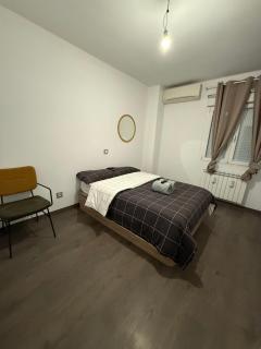 Room Madrid BarrioChino by Roomfree - 8