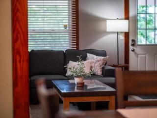 Historical District,Fully equipped,3 Beds,Sleeps 6 - 1