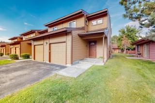 McCall Townhome Pool Hot Tub & Gym Access - 9