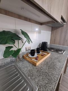 Suite VIP central vista al mar balcón recepción 24 hrs - 2