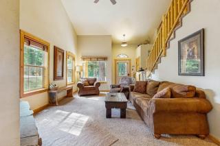 Rio Vista Family Cabin - 5