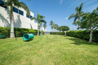 Downtown Fort Myers - Riverfront Escape - Pool - 6