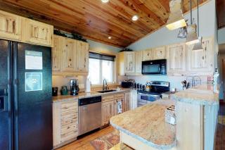 Camas Family Cabin - 6