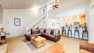 Summit #48 condo - 6