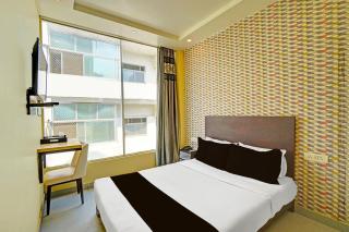 Collection O Prayagraj Bus Stop Formerly Sonica Gold - 8