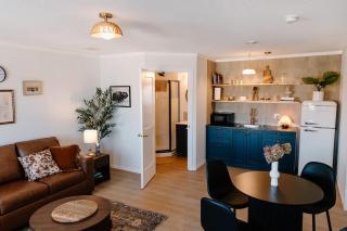 Lofts on Main - Downtown La Crete - 9