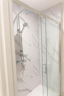 Ferryquay Suites - 1