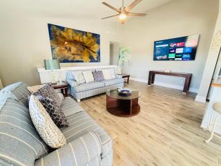 TUNA New Reno 1Mile 2 Beach Full Kit WD Large 2BD 2BA - 0
