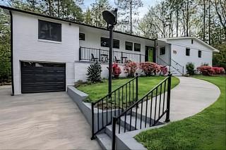 2 Mstr King Suites Lux Kitchen Games Location! - 8