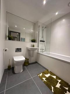 Sleeps 4 Jewellery Quarter Heights - 7