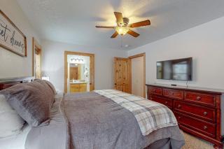 Payette Pines Hideaway - 1