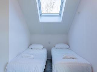 Beachfront Coastal Villa in Renesse for 6 - 1