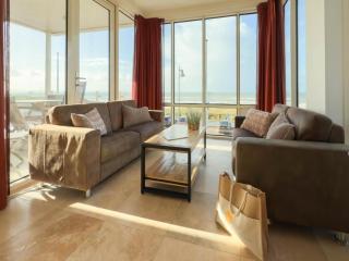 Premium Beachfront Villa with Balcony - 9