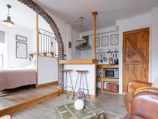 Lighthouse-View House for Two - 5