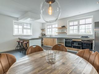Luxury Villa with Sauna for 12 - 5