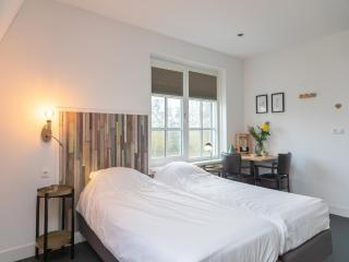 Grand Villa with Sauna & Jacuzzi - 7