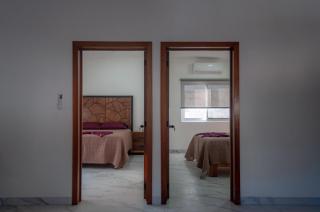 Casa Diaz, Ocean, View Luxury & Steps to the Beach - 1