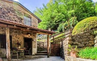 Gorgeous Home In Bagni Di Lucca - 9