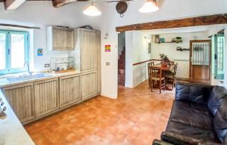 Gorgeous Home In Bagni Di Lucca - 7