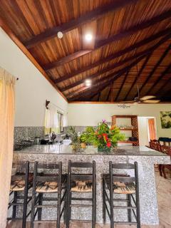 Posada de Paz 1 - A Family Retreat in Corcovado - 4