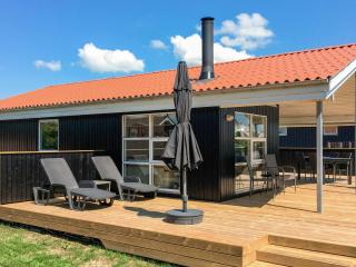 6 person holiday home in Rønde-By Traum - 0