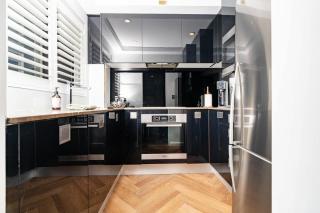 Chic Rose Bay Pad with HUGE outdoor sunny balcony - 6