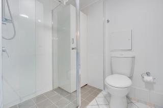 Resort Apartment with Lagoon Pool & Spa - 6