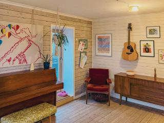 Green and Cozy Villa Escape Torshavn - 2