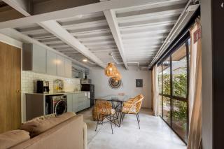 GARCIA 1 · Spacious four Bedroom apt with Garden - 9